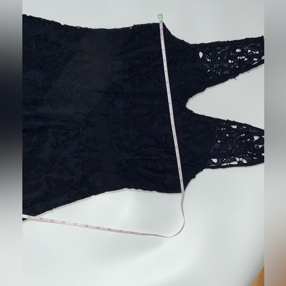 NWT Banana Republic Factory Store Casual Dress Lace Embroidery Dark blue
Size 8 - Picture 8 of 11